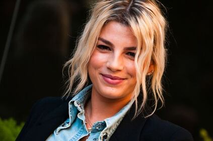 Emma Marrone sexy in topless 29