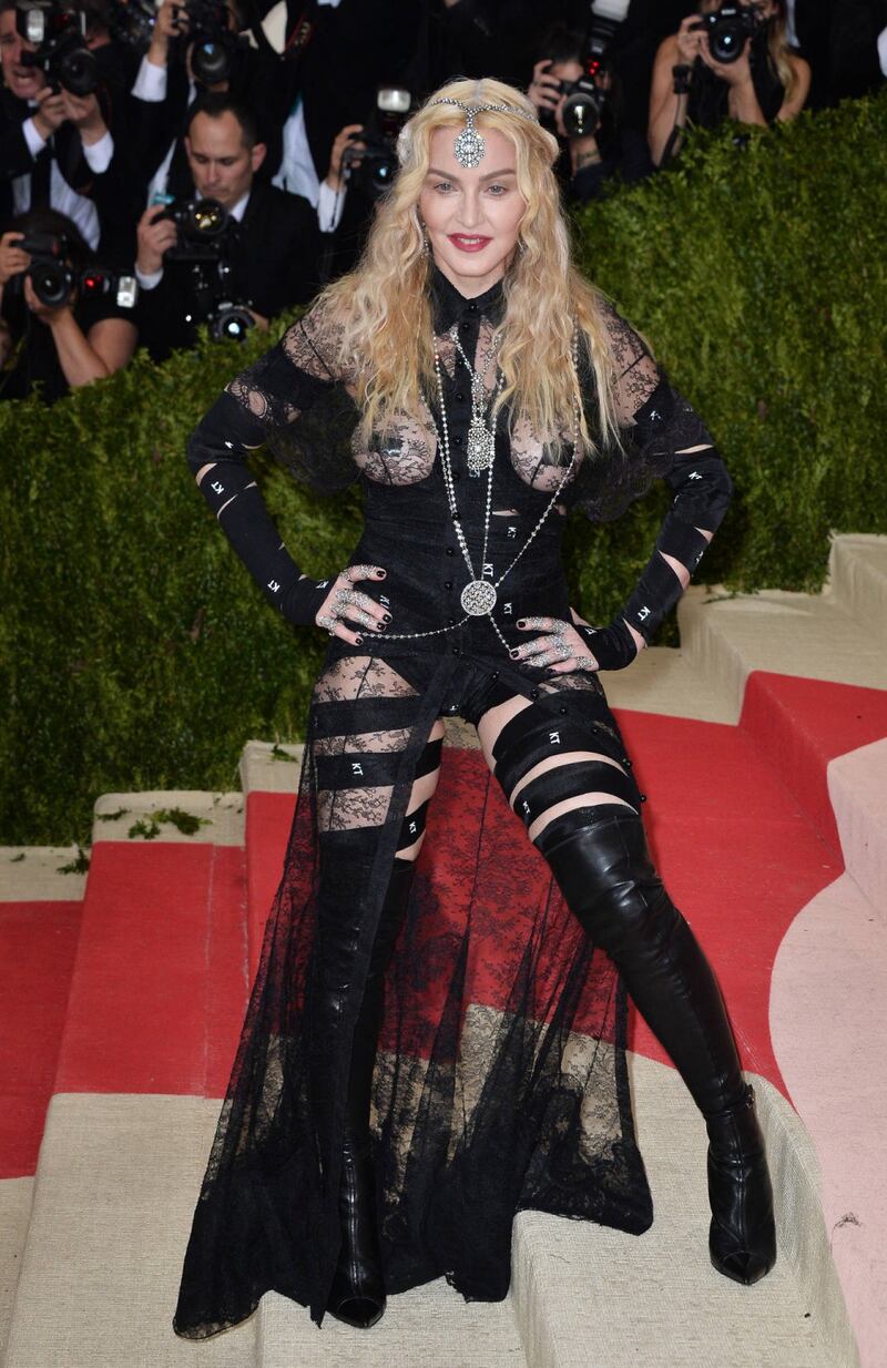 Madonna al Met Gala 2016 35