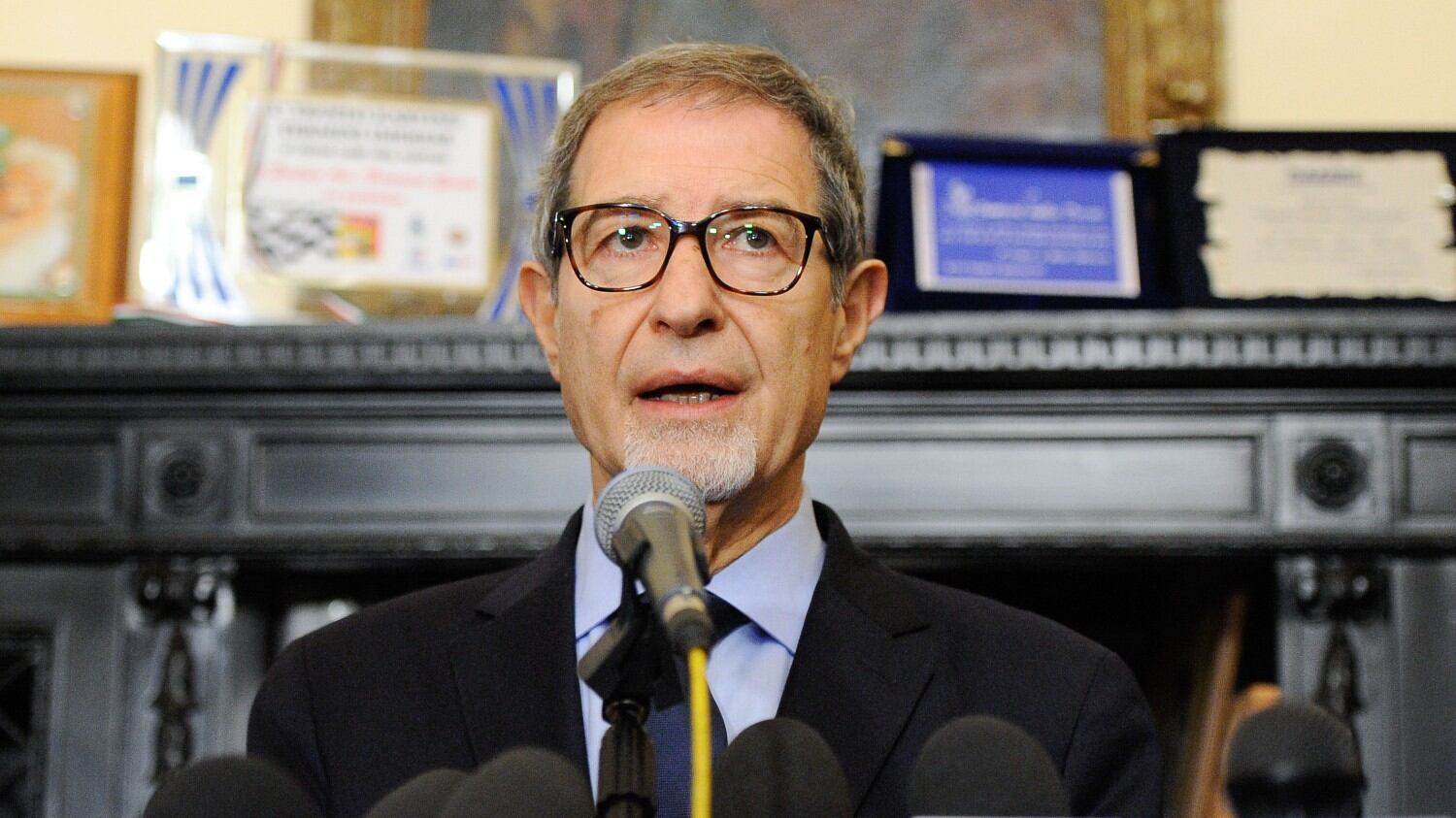 La Sicilia degli sprechi paga 40 milioni in affitti. E ora si mette "a dieta"