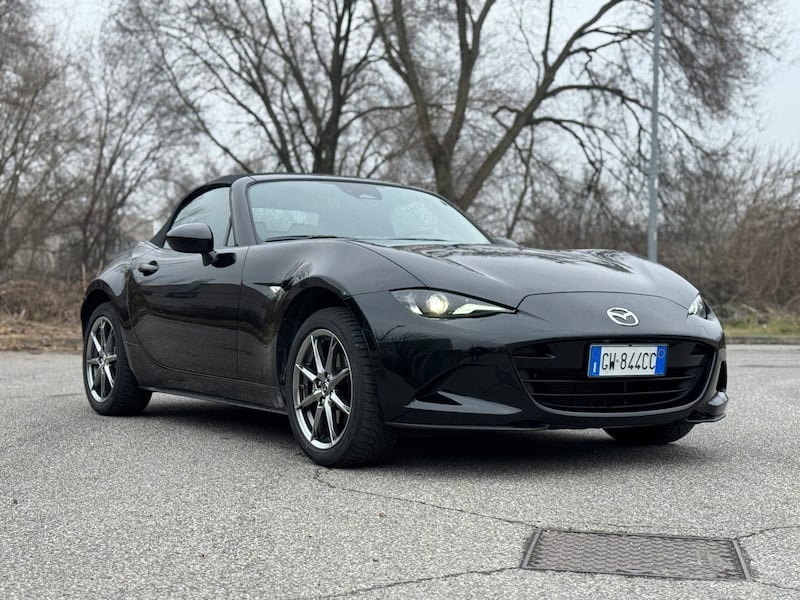 Mazda MX-5 1.5: guarda la gallery del restyling 2025 6