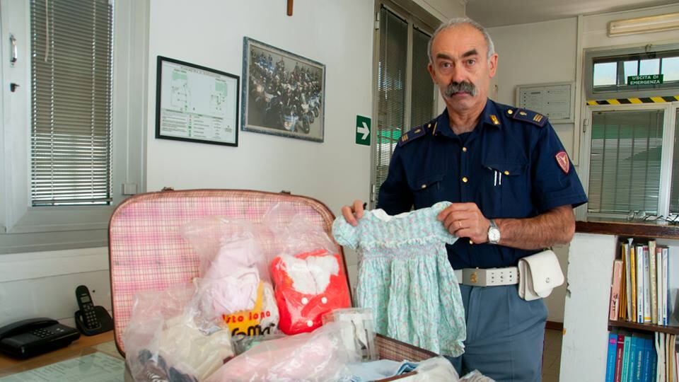 Giallo a Bologna, trovata in stazione una valigia degli anni Sessanta