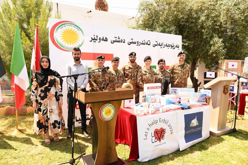 Donazioni del contingente italiano alle popolazioni del Kurdistan 5