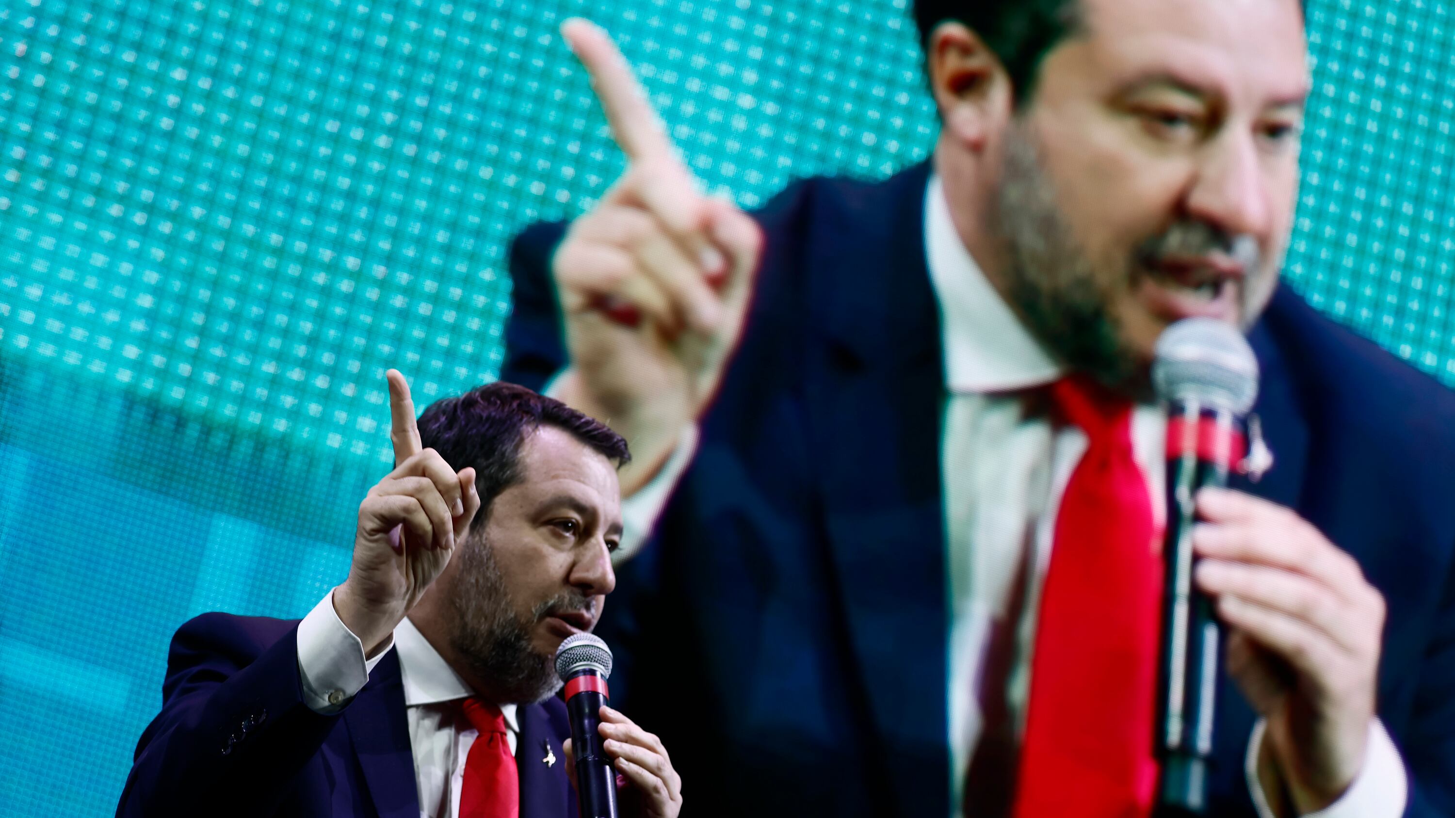 "Se mi condannano per il caso Open Arms i trafficanti fanno festa. Io non ho paura ma quello contro di me è un processo all'Italia"