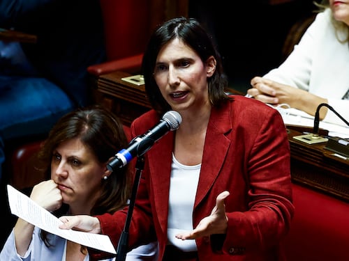 Schlein: “Caccia alle streghe”. Ma la soglia nasce a sinistra