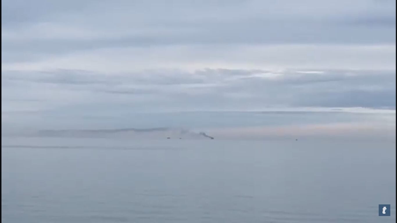 Incendio sulla piattaforma petrolifera Rospomare: la Guardia Costiera salva gli operai