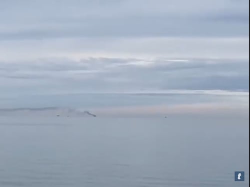 Incendio sulla piattaforma petrolifera Rospomare: la Guardia Costiera salva gli operai