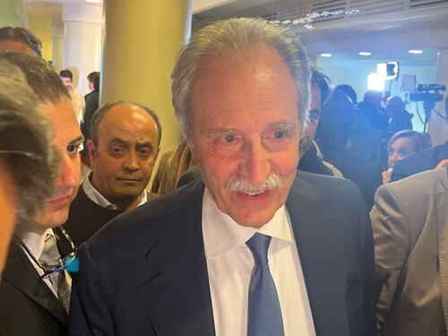 Basilicata, centrodestra a valanga: confermato Bardi. Meloni: "Buon lavoro"