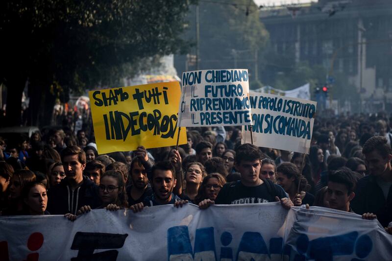 Corteo di studenti in protesta 4
