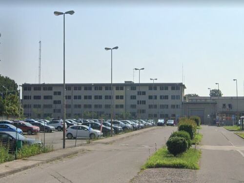 Busto Arsizio, detenuto magrebino minaccia di morte e pesta agenti