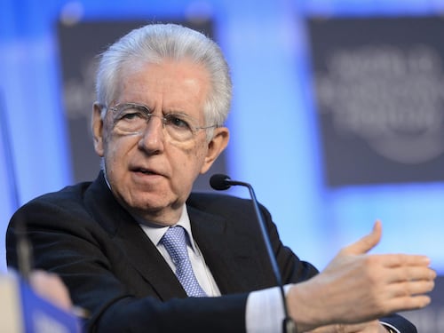 Monti, schiaffo da radical chic: "I social? Non contano nulla..."