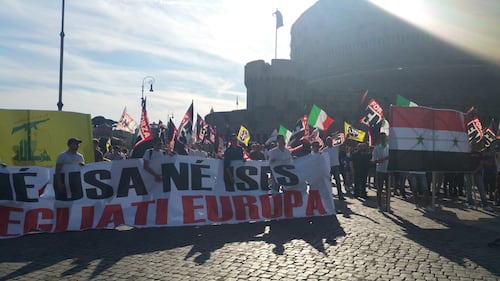 Il corteo di Forza Nuova contro l'Isis e i suoi finanziatori 5