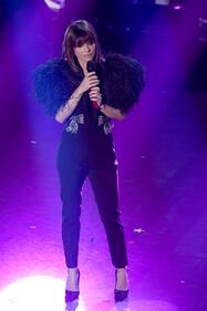 Sanremo 2019: l'esibizione di Alessandra Amoroso 5