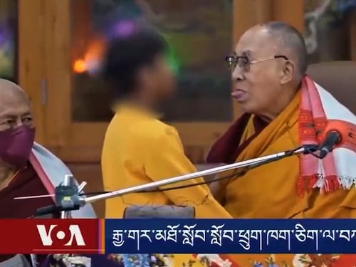 Il bacio del Dalai Lama, Emanuela Orlandi farà crollare il Vaticano? Le parole della settimana