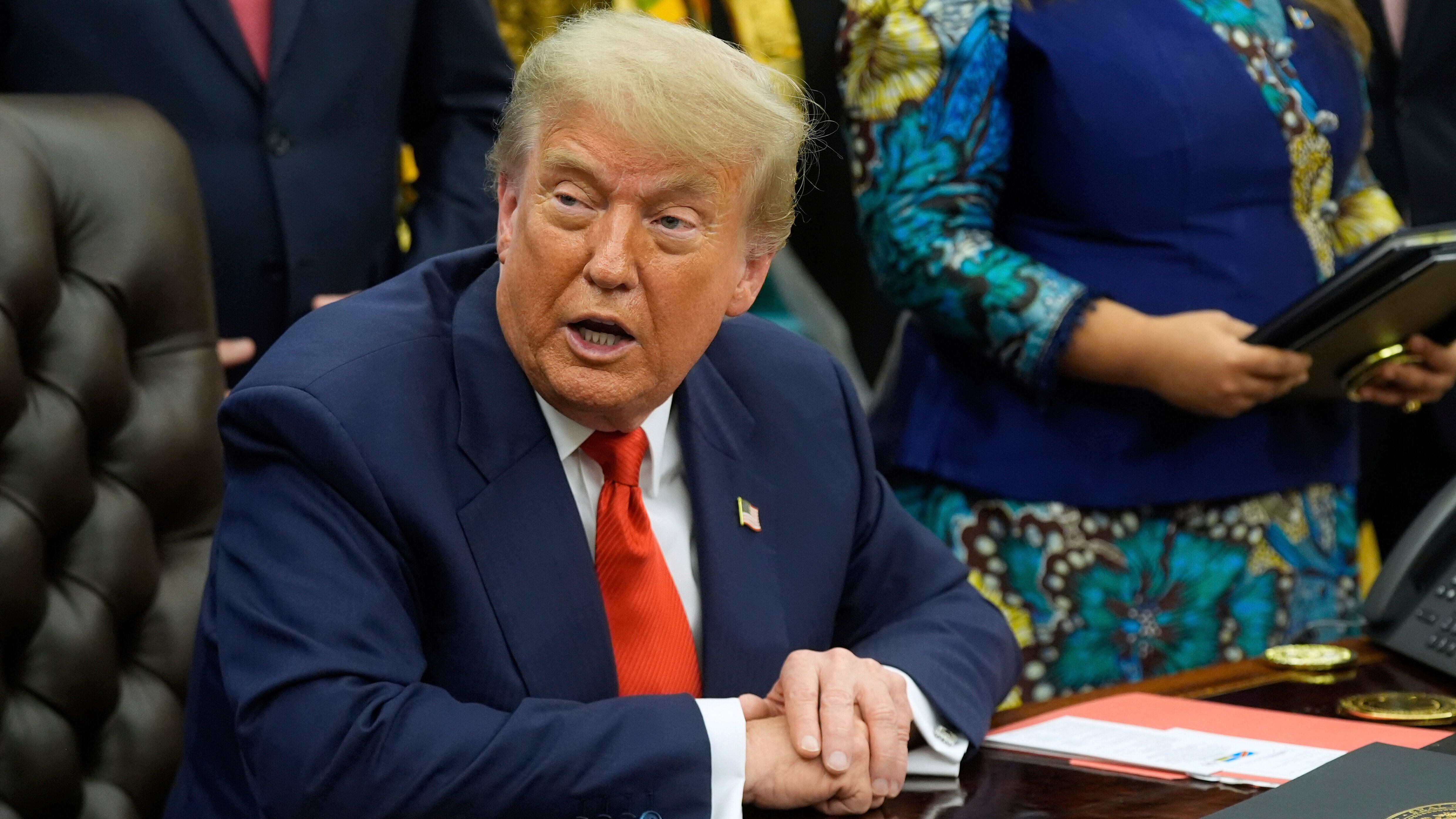 Trump: "L'Iran era vicino all'arma atomica". Poi annuncia: "C'è un acquirente per Tik Tok"