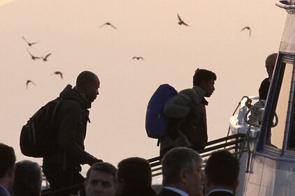 Grecia, le prime espulsioni di immigrati in Turchia 8