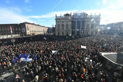I Sì Tav in piazza a Torino: 30mila a favore dell'opera 8