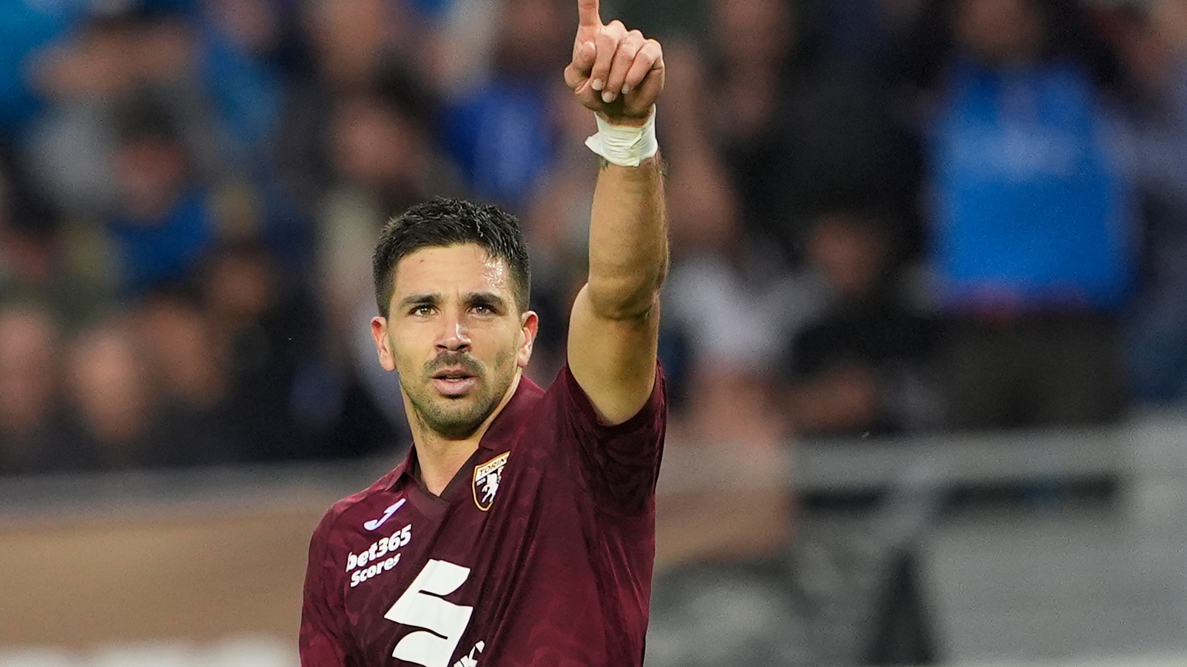 Simeone, l'"ammazza big" sacrificato per Lucca. E adesso sotto il Vesuvio lo rimpiangono