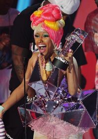 Nicki Minaj, la bomba sexy che fa esplodere Milano 15