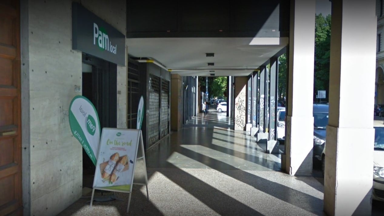 Bologna, coltelli e spray urticante: maxi rissa tra stranieri