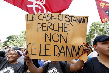 Protesta contro gli sgomberi a Roma 10