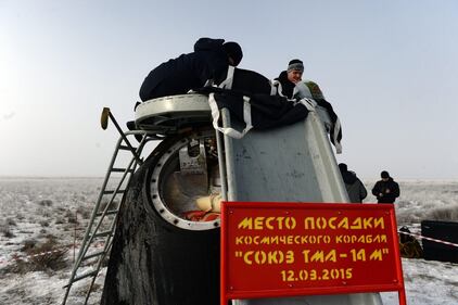 L'atterraggio sulla Terra degli astronauti della Soyuz 9