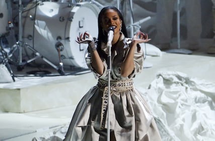 MTV VMA 2016: Drake e Rihanna, le immagini 21