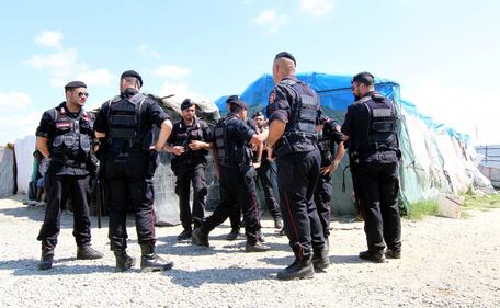 Nella tendopoli degli immigrati di San Ferdinando 6