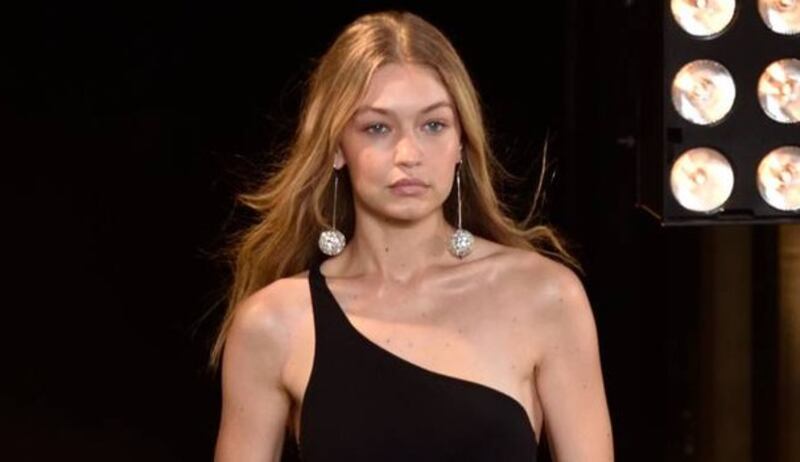 Gigi Hadid, sexy immagini 3