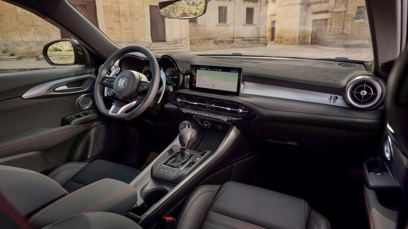 Alfa Romeo Tributo Italiano, guarda le foto della nuova gamma  13
