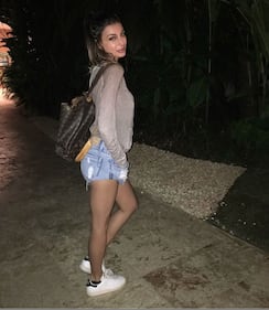 Cristina Buccino, vacanze hot a Santo Domingo 9