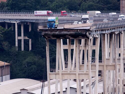 Genova, Rixi:"Viadotto sarà demolito" Ed è caos sulla viabilità