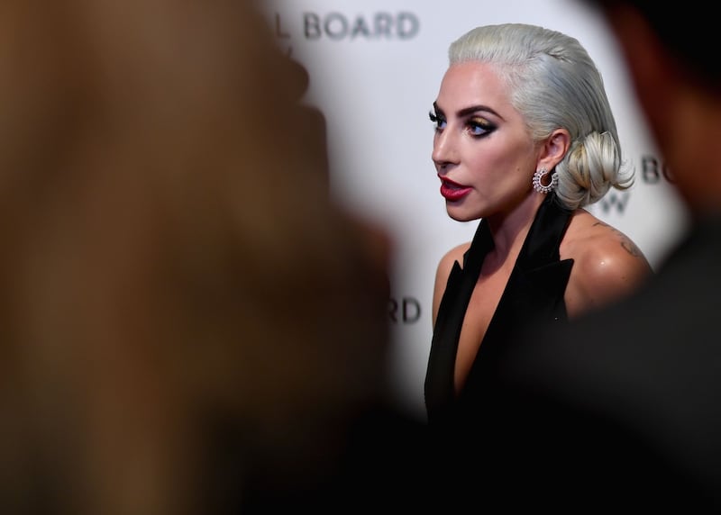 Lady Gaga sexy e chic sul red carpet: foto 11