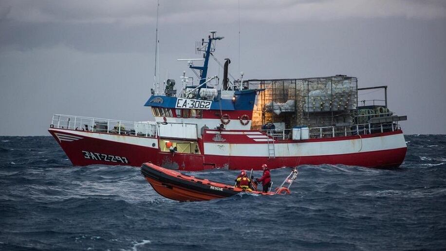 Rilasciato il peschereccio italiano sequestrato in Libia