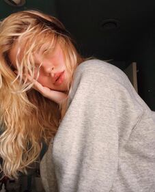 Ireland Baldwin, immagini sexy 7