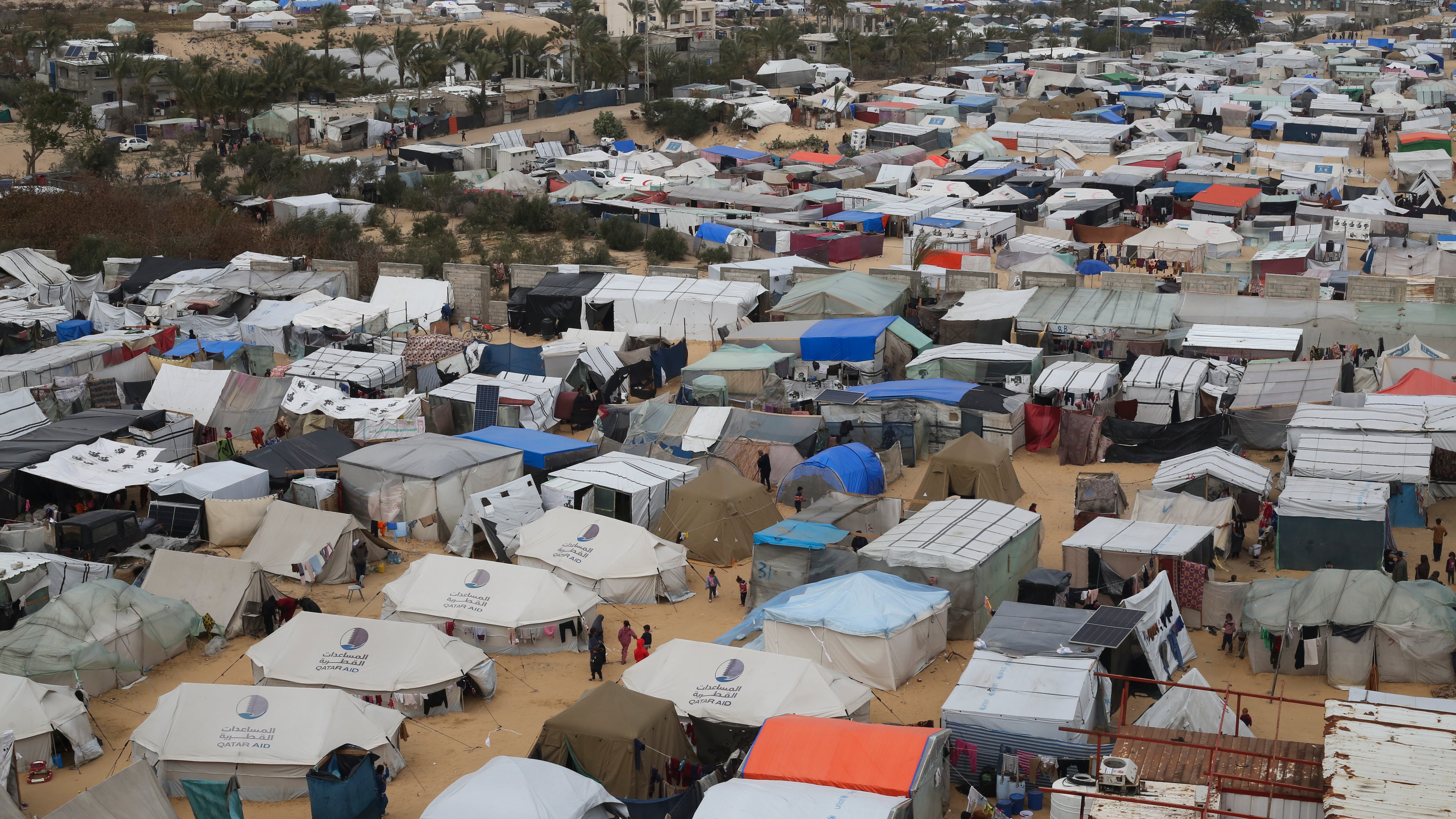 Evecuazione di 100 mila persone da Rafah. Onu: "Ordine disumano"