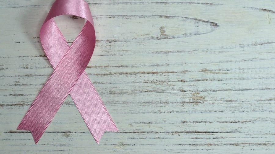 Tumore al seno, autopalpazione, prevenzione, sintomi e cure