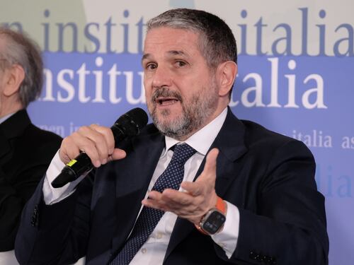 "Linee guida valide per tutti i Paesi: così va gestita l'Intelligenza artificiale"