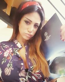 Marika Fruscio super-sexy per il Napoli 11