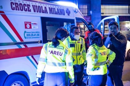 Aggressione a Milano: sei persone ferite, due in modo grave 9