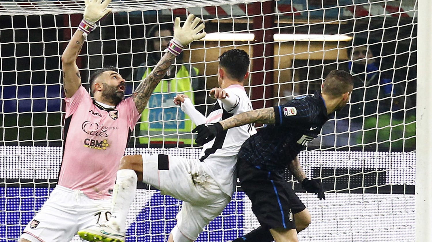L'Inter torna alla vittoria e travolge il Palermo