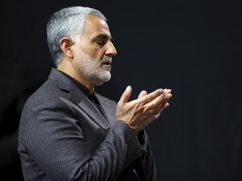 Uccisione di Soleimani, l'Iran spicca mandato di arresto contro Trump
