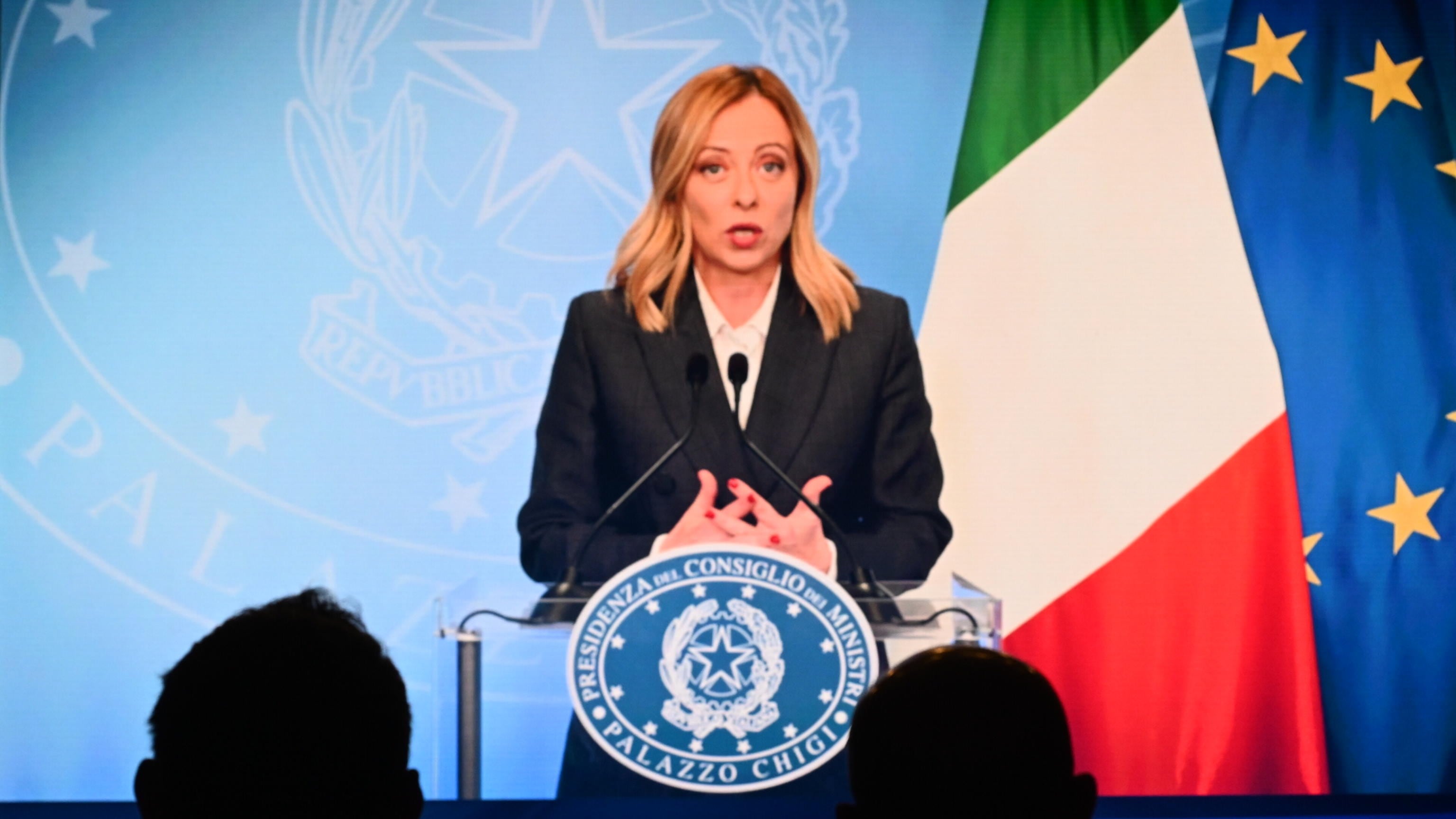 "Bene la manovra, serve solo prudenza". Bruxelles promuove il governo italiano