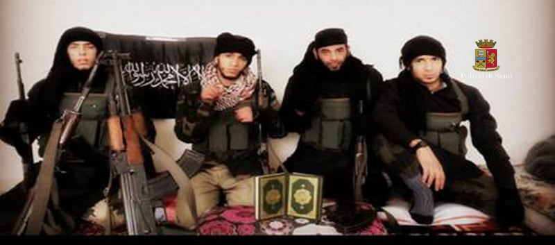 Ecco le foto degli estremisti islamici catturati 4