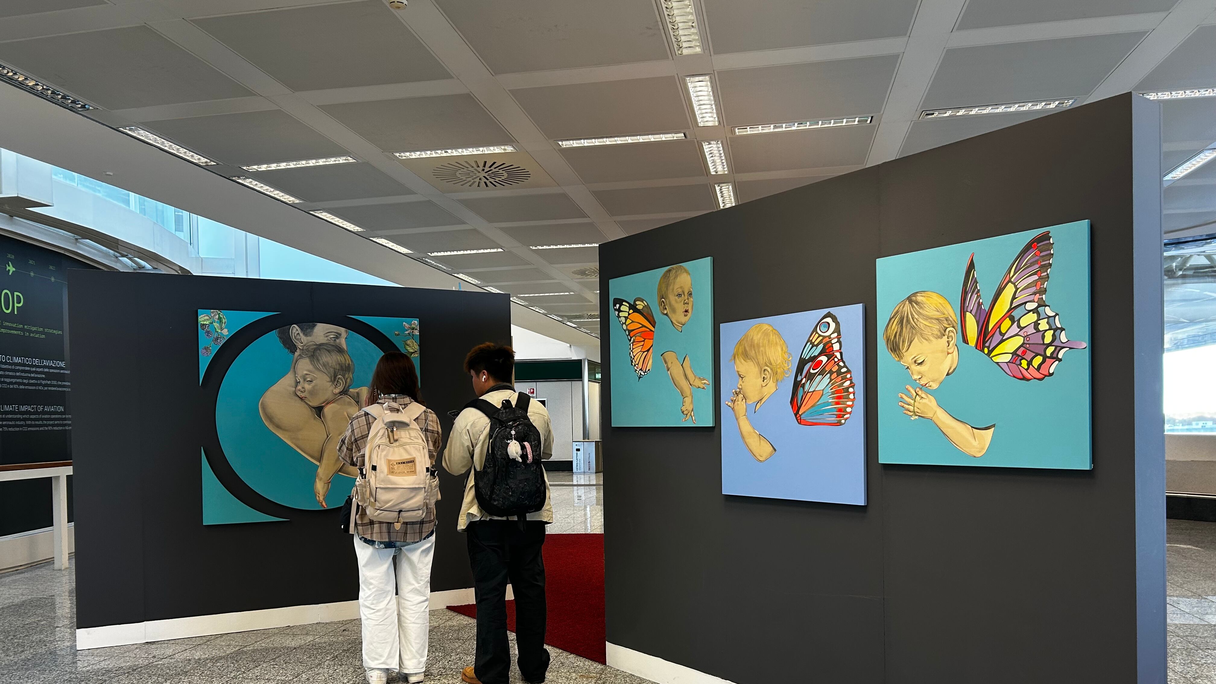 Stellar Flights, i quadri di Silvia Rastelli a Malpensa