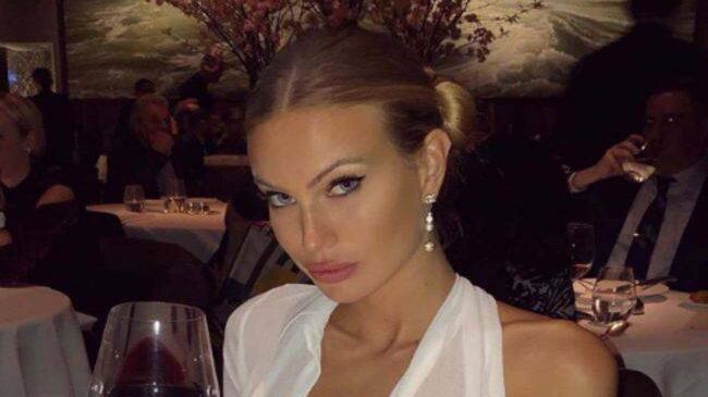 Taylor Mega, la sua versione sulla sbronza in tv: "Tre shottini di vodka li tengo, ma quella egiziana fa schifo"