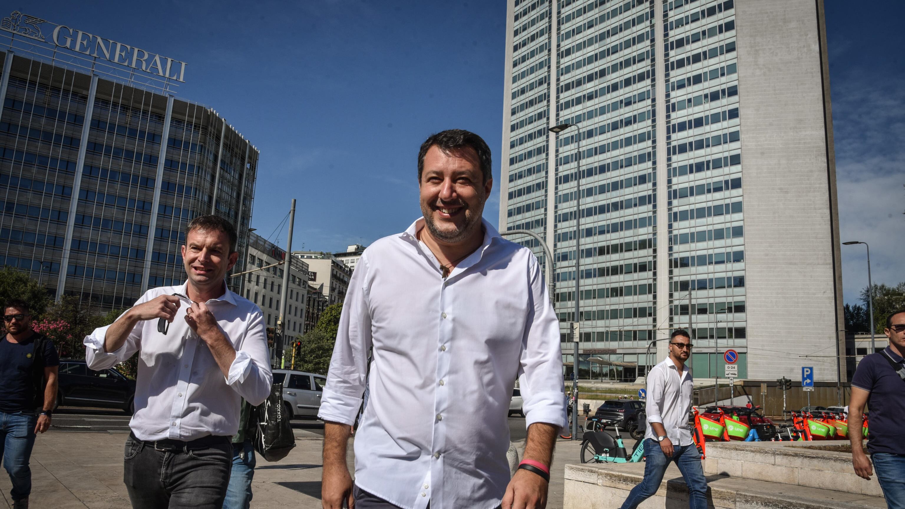 "Nomi dei ministri prima del voto". La proposta di Salvini agli alleati
