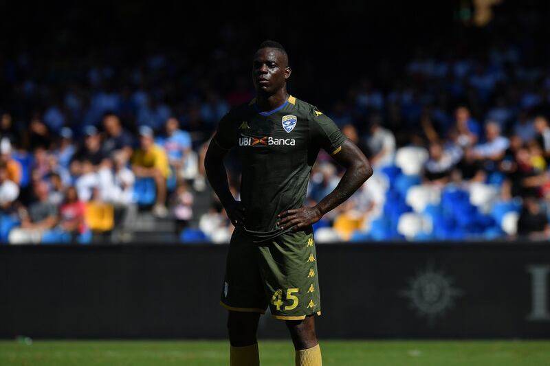 Balotelli al San Paolo con la figlia Pia: le immagini più belle