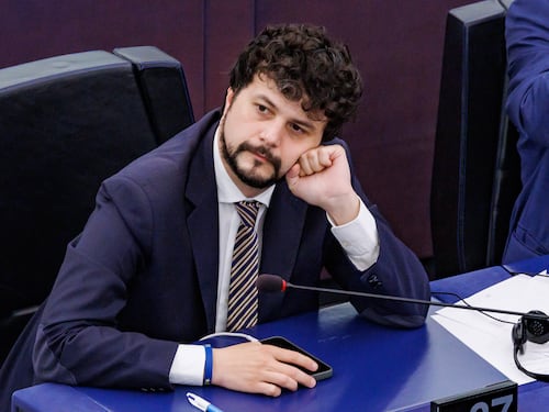 Schlein si allinea ai socialisti contro lo spostamento a destra della gestione "Ursula bis"