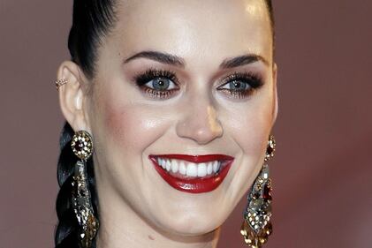 Katy Perry, sexy e ricca: 135 milioni di dollari nel 2015 28