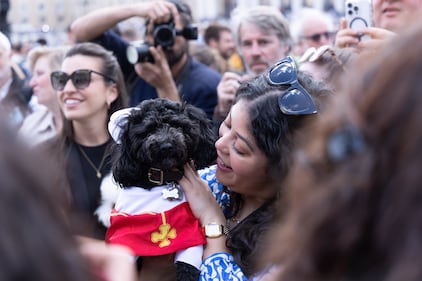 Habemus Papam: le foto simbolo dell'elezione 5